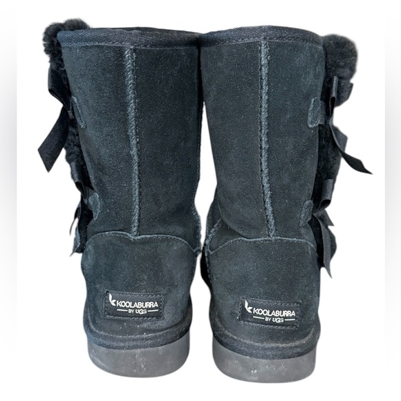 Koolaburra by UGG Victoria Short Black Suede Boots Women’s Size 9 Wide - Picture 2 of 8